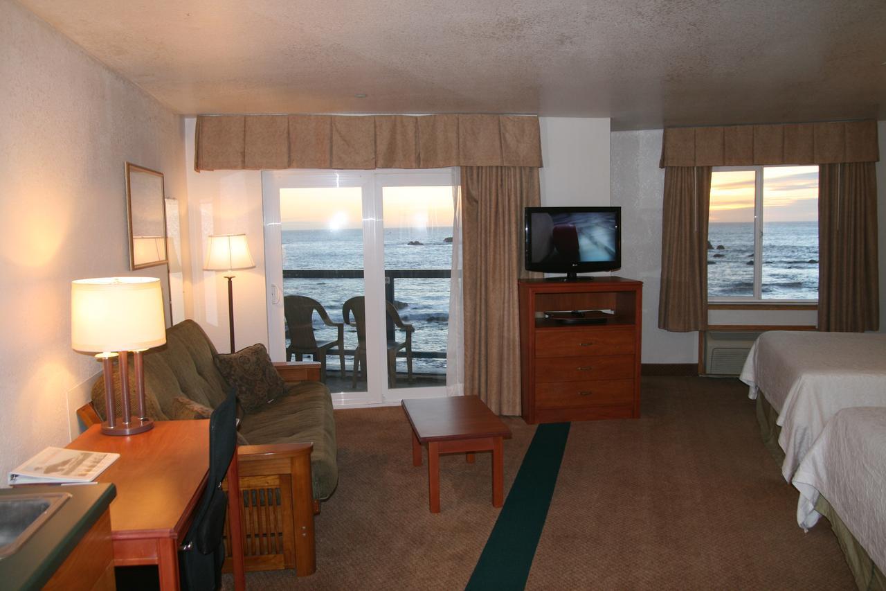 Oceanfront Lodge เครสเซนต์ซิตี ภายนอก รูปภาพ