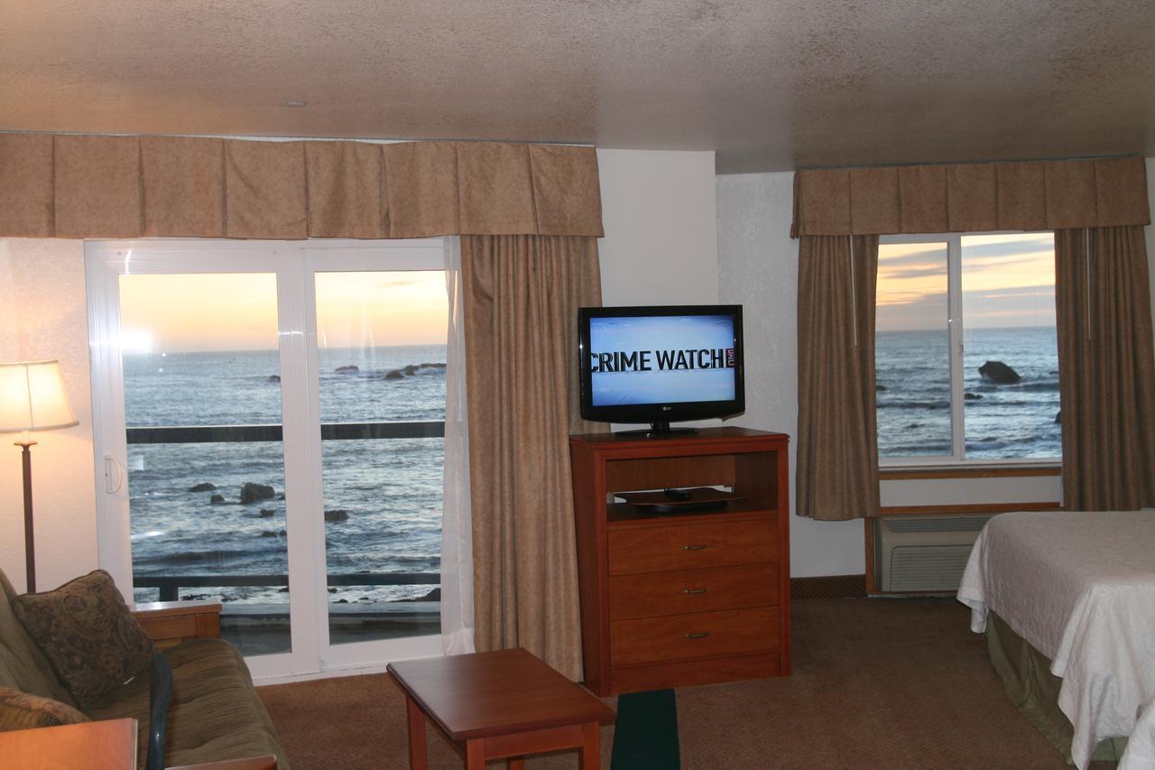 Oceanfront Lodge เครสเซนต์ซิตี ภายนอก รูปภาพ